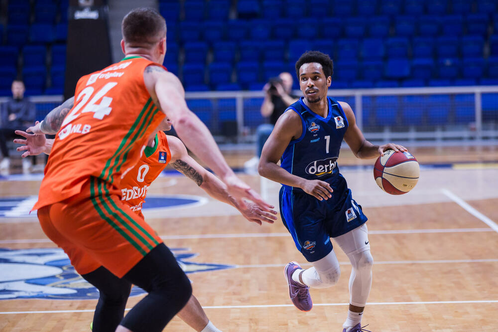 Loren Džekson na večerašnjoj utakmici, Foto: KK SC Derbi/Filip Roganović