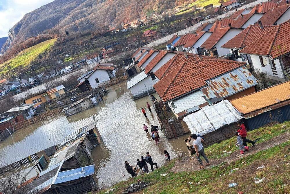 Naselje ko zna koji put pod vodom: Riversajd