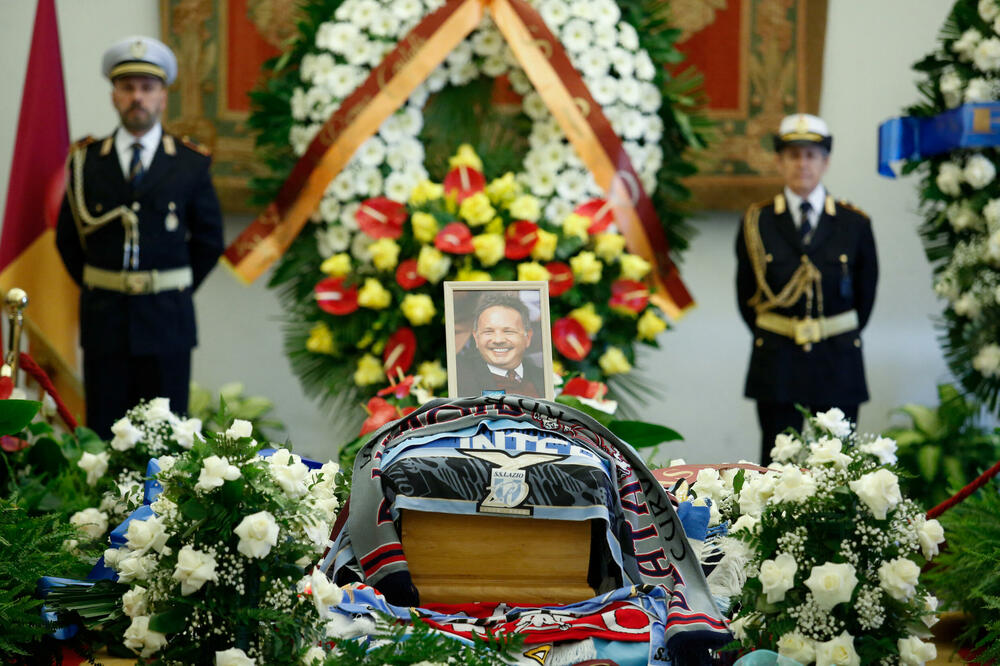 Foto: Reuters/Remo Cassili