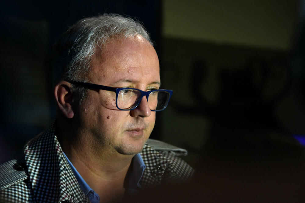 Ponovo napadi i ponovo pod policijskom zaštitom: Aković, Foto: Boris Pejović