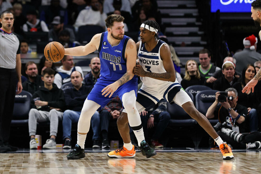 Dončić na meču sa Minesotom, Foto: USA TODAY Sports