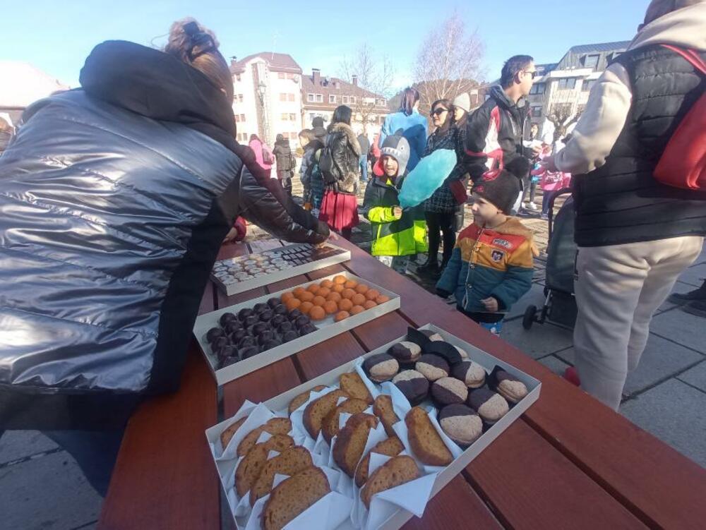 <p>Otvaranjem sajma, kao i završetkom raskošnog novogodišnjeg ukrašavanja grada, iz TO poručuju da je Kolašin spreman za sezonu</p>