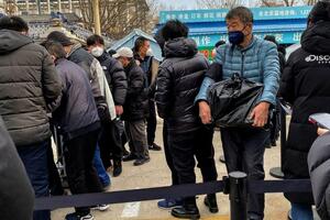 Koronavirus i Kini: Zašto se prave redovi pred krematorijumima