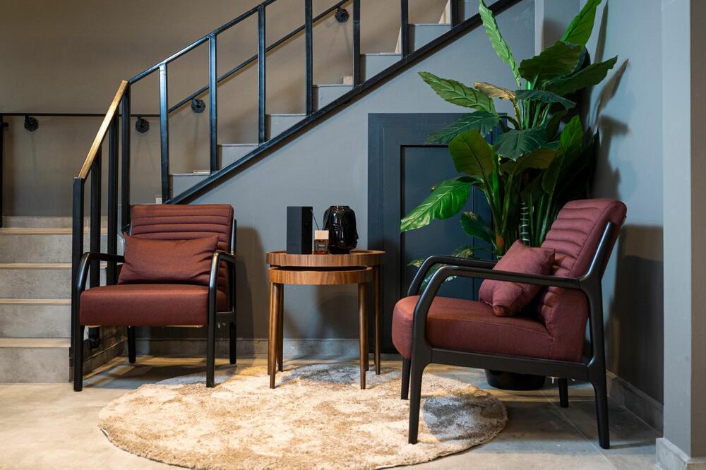 <p>Da li ste već napravili listu novogodišnjih odluka? Ako se na njoj nalazi želja da malo više ugađate sebi, imamo sjajan predlog kako to da uradite već danas. Dočekajte Novu godinu u novom namještaju, tako što ćete iskoristiti jedinstvenu priliku.</p>