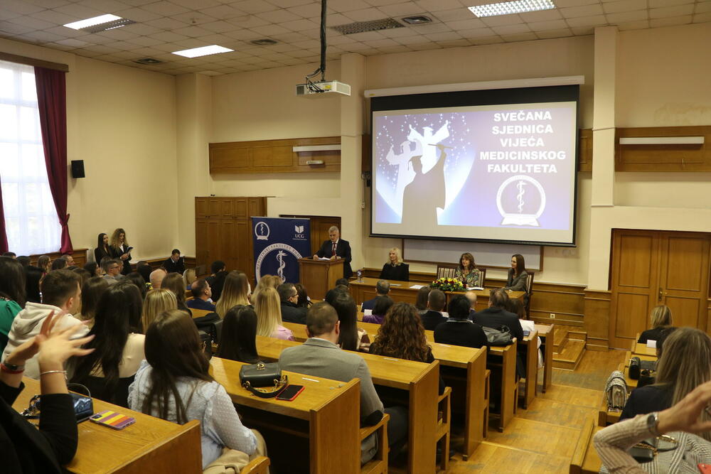 Vrata fakulteta uvijek otvorena: Dekan Radunović