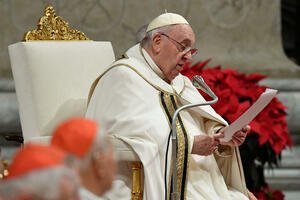 Papa Franjo pozvao na odricanje od gladi za moći