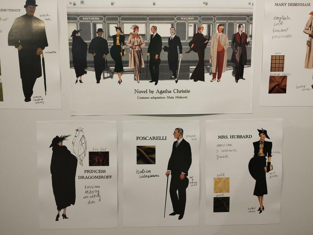 <p>Ilustracija kostima likova iz romana Agate Kristi “Ubistvo u Orijent ekspresu” i “San ljetnje noći”, koju je mentorisala Ana Vasiljević Čelar, čini jednu cjelinu ove izložbe, dok drugu cjelinu čine rekonstruisni istorijski kostimi sa poznatih umjetničkih slika i filmova pod mentorstvom Marije Stanković</p>