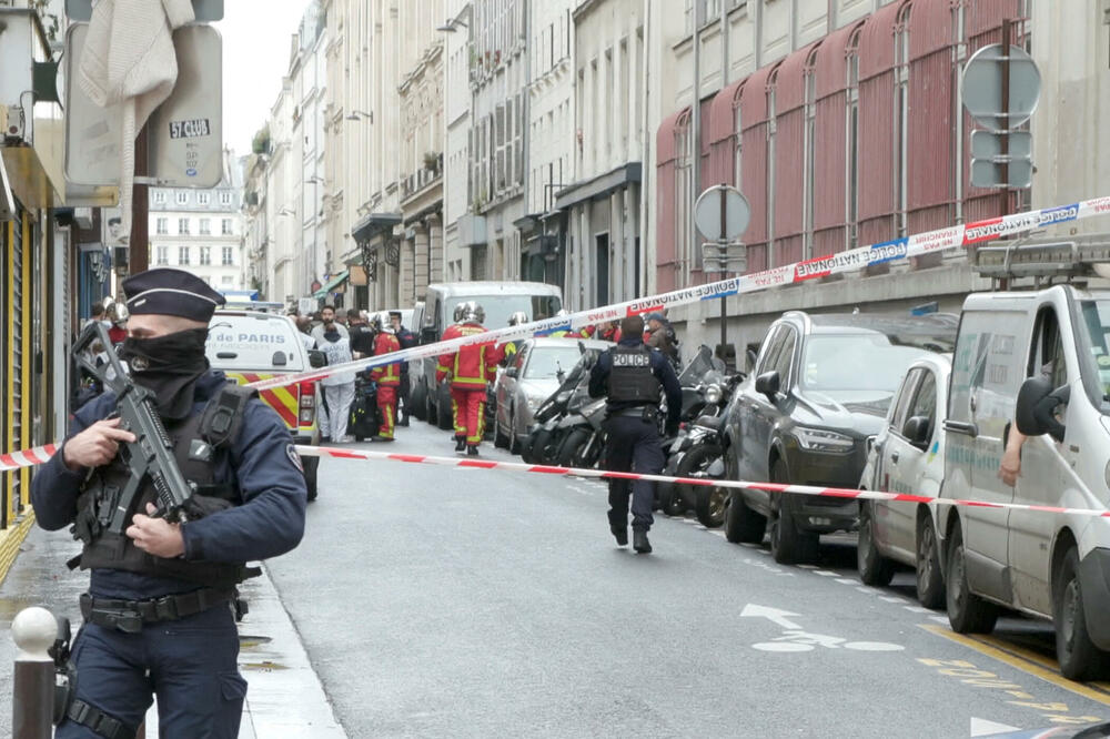 Osumnjičeni pucao nasumice u Parizu, Foto: Reuters
