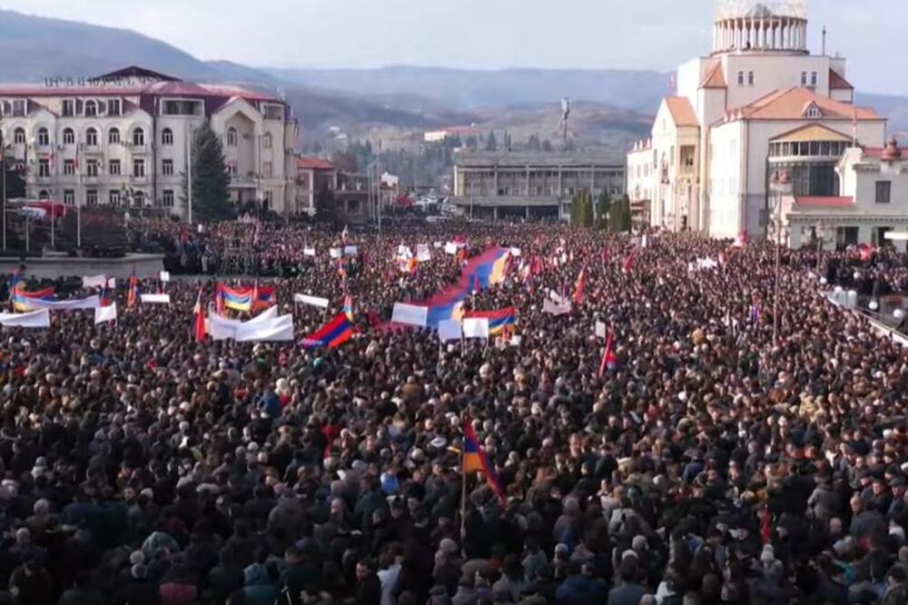 Protest u Stepanakertu, Foto: Printscreen YouTube