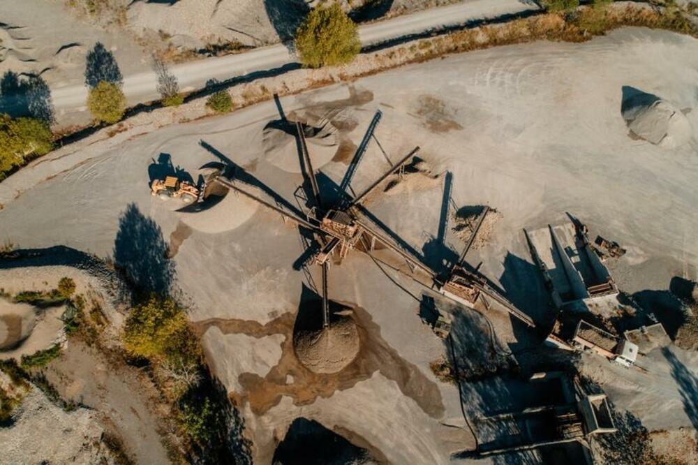 Sa terena (ilustracija), Foto: Vlada Crne Gore