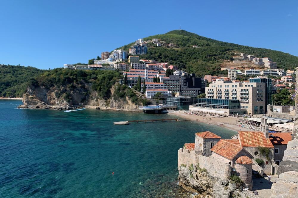 Sve više napadnuto gradnjom: Brdo Spas, Foto: Vuk Lajović