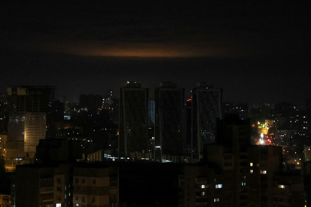 Kijev za vrijeme jednog od ruskih napada dronovima, Foto: Reuters