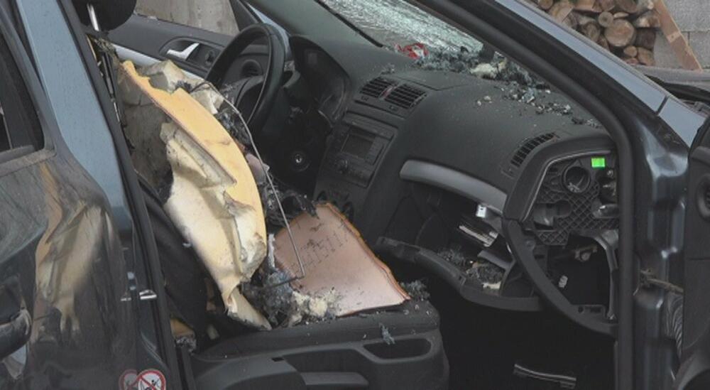 <p>Eksplozivna naprava aktivirana je sinoć oko 1.40 sati u naselju Dolac</p>