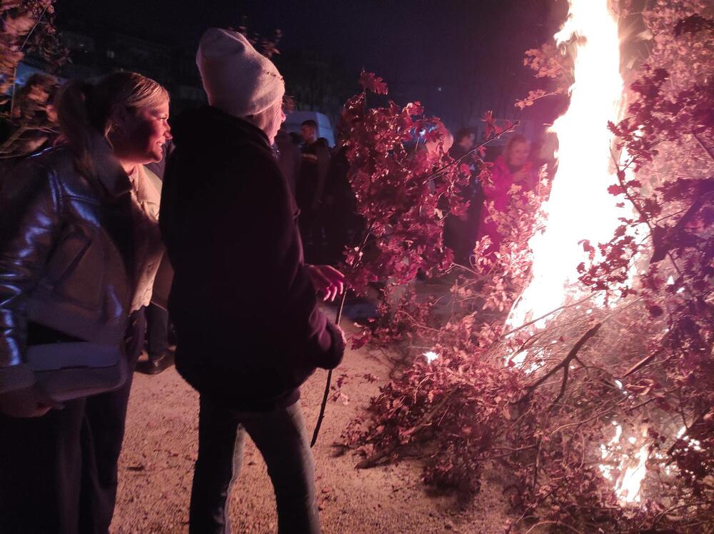 <p>"Večeras smo sabrani da nastavimo svijetlu tradiciju predaka", rekao je Joanikije</p>