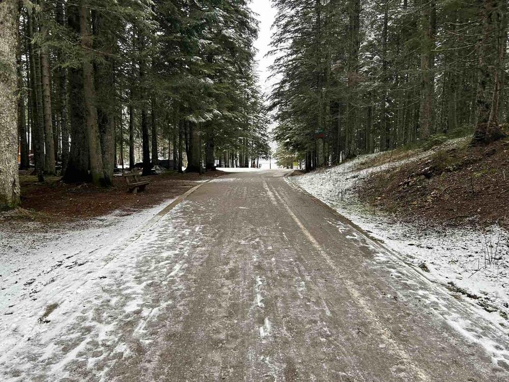 <p>Iz Meteo centra TV Vijesti sopštili su da će se na sjeveru naše zemlje tokom cijelog dana zadržati oblačno vrijeme, uz pad temperature.</p>