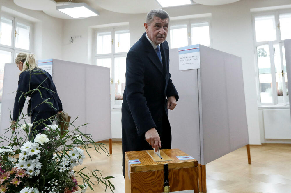 Babiš na glasanju, Foto: Reuters