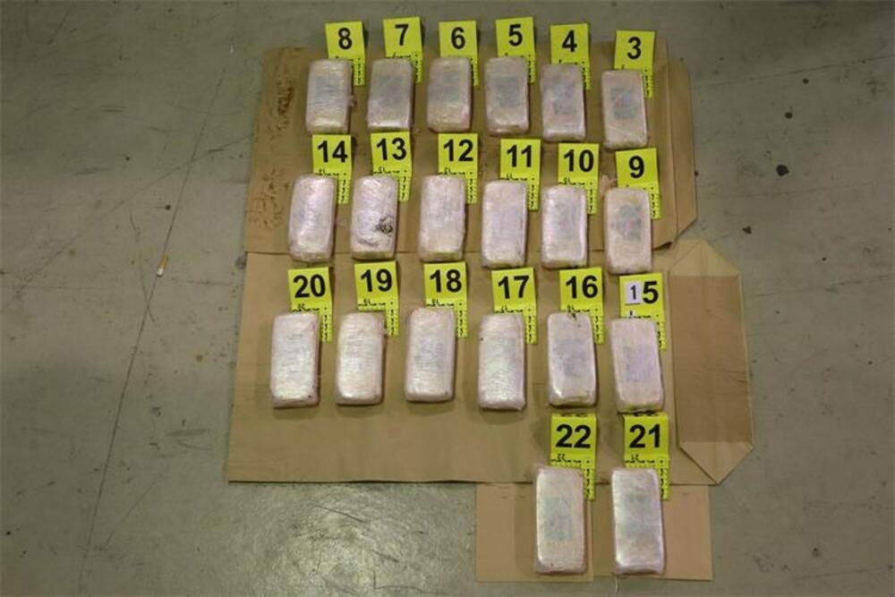 <p>Iz policijske uprave dubrovačko-neretvanske saopšteno da je utvrđeno da je heroin bio namijenjen zapadnoevropskom narkotržištu</p>