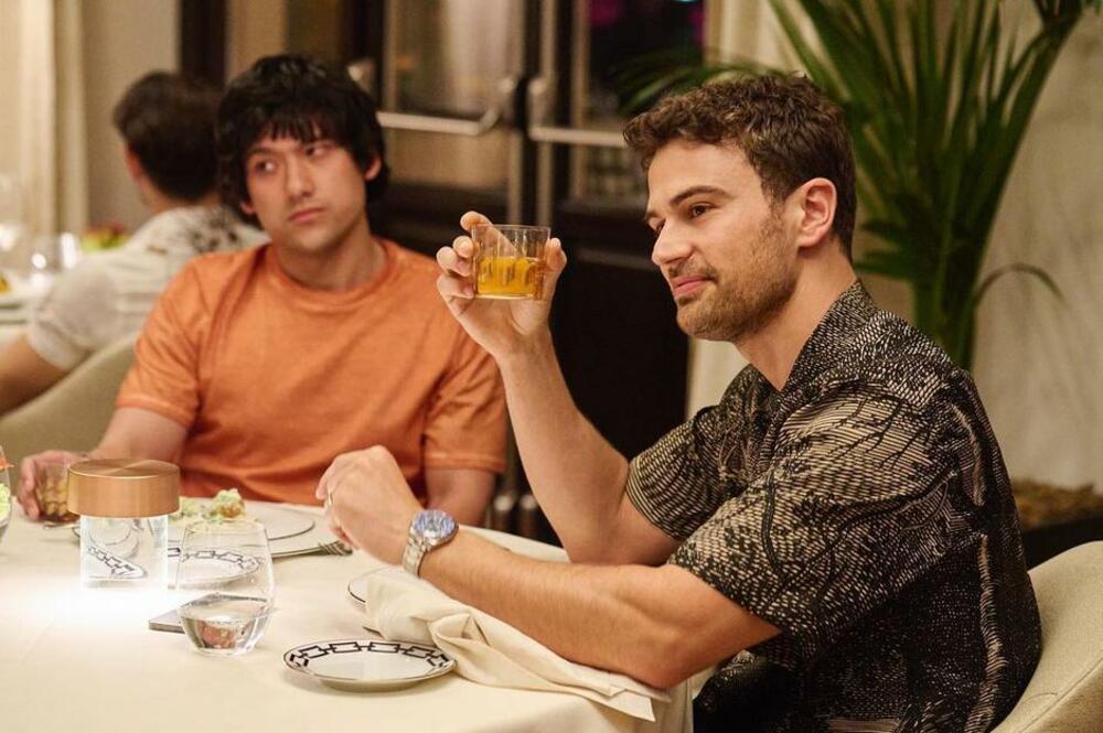 Teo Džejms u 'Bijelom lotosu'