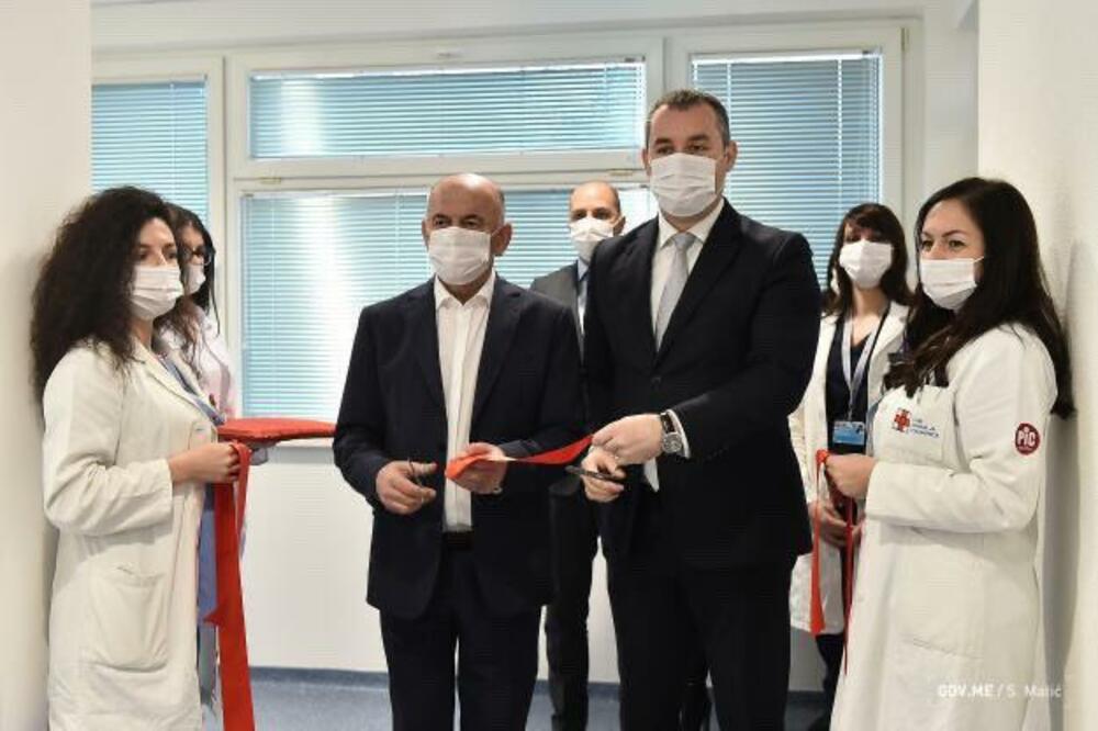 Jokić i Šćekić prilikom svečanog otvaranja, Foto: DZ Podgorica