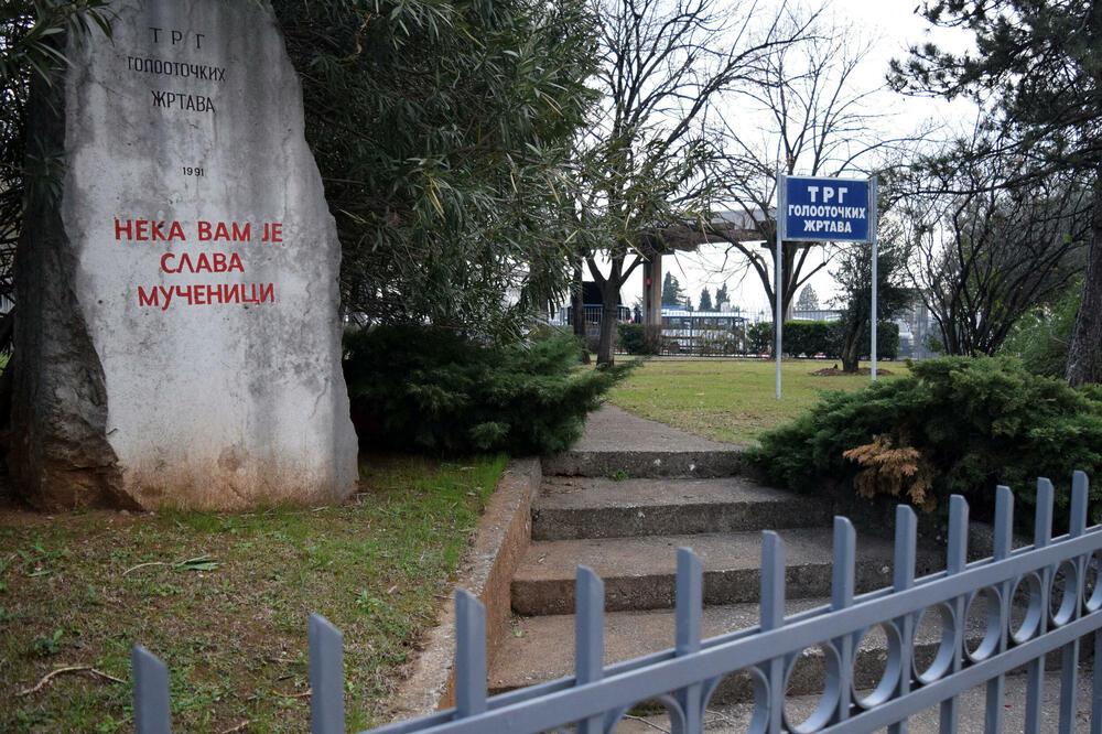 Trg golootočkih žrtava, Foto: Luka Zekovic