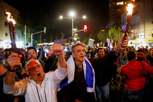 Protest više od sto hiljada Izraelaca protiv nove Netanjahuove...