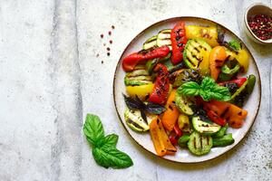 Kakvo povrće je zdravije: kuvano, pečeno ili sirovo?