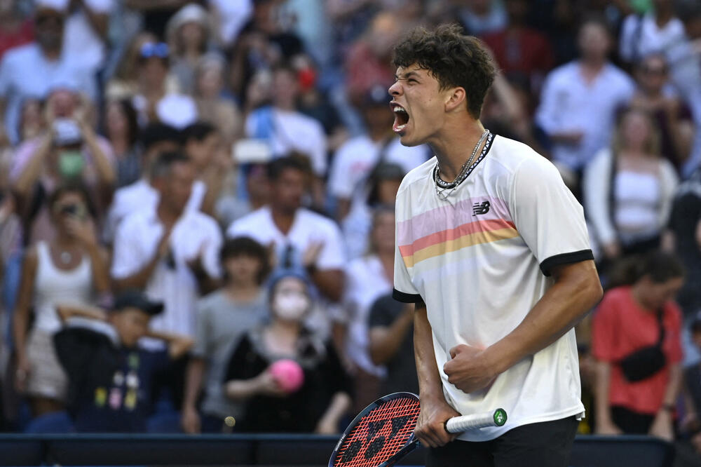 Amerikancu ensmeta ni loš izbor loptica za njegov "razorni" servis, Foto: Reuters