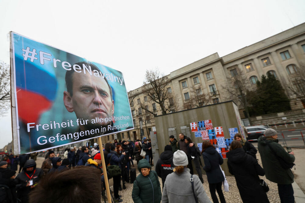 <p>Organizator skupa Leonid Volkov, čelnik antikorupcijske organizacije koju je Navaljni osnovao prije više od decenije, rekao je da "postoji veza između onoga što mu se dešava i rata u Ukrajini"<br /> </p>