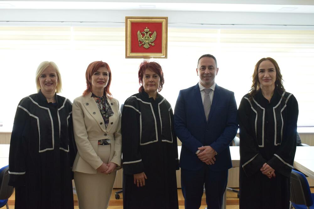 Novoizabrane sutkinje Apelacionog suda Crne Gore, Mirjana Popović, Mirjana Vlahović i Vesna Pean, Foto: sudovi.me