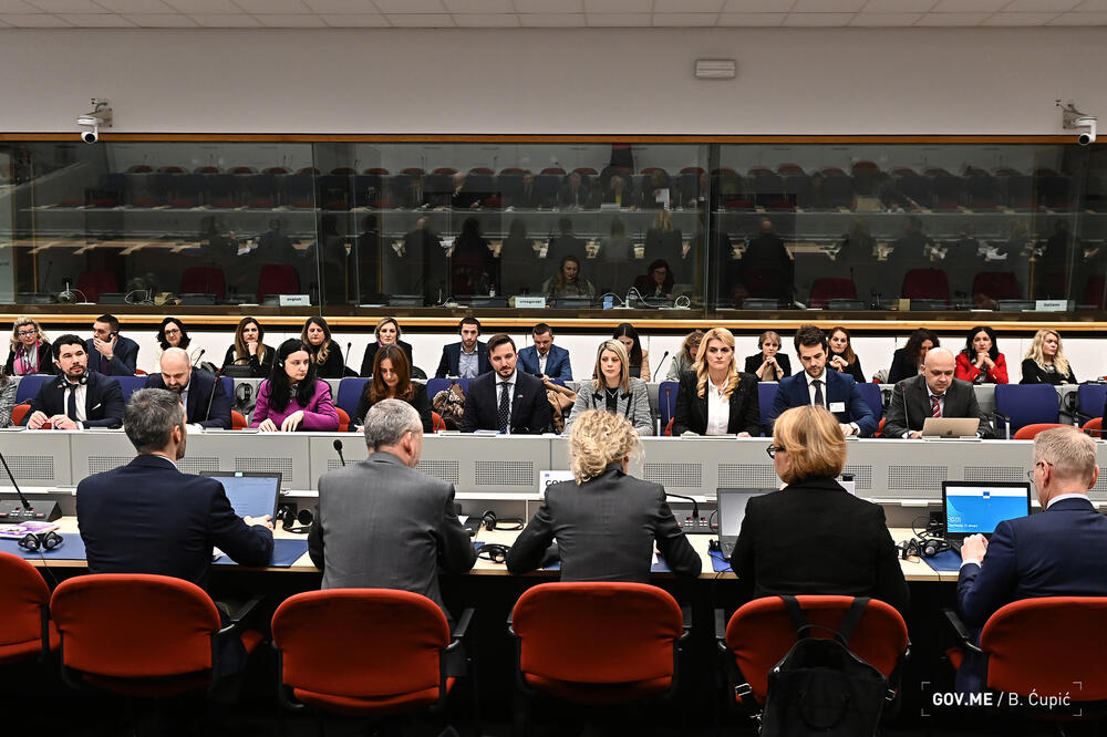 Sa sastanka, Foto: Generalni sekretarijat Vlade