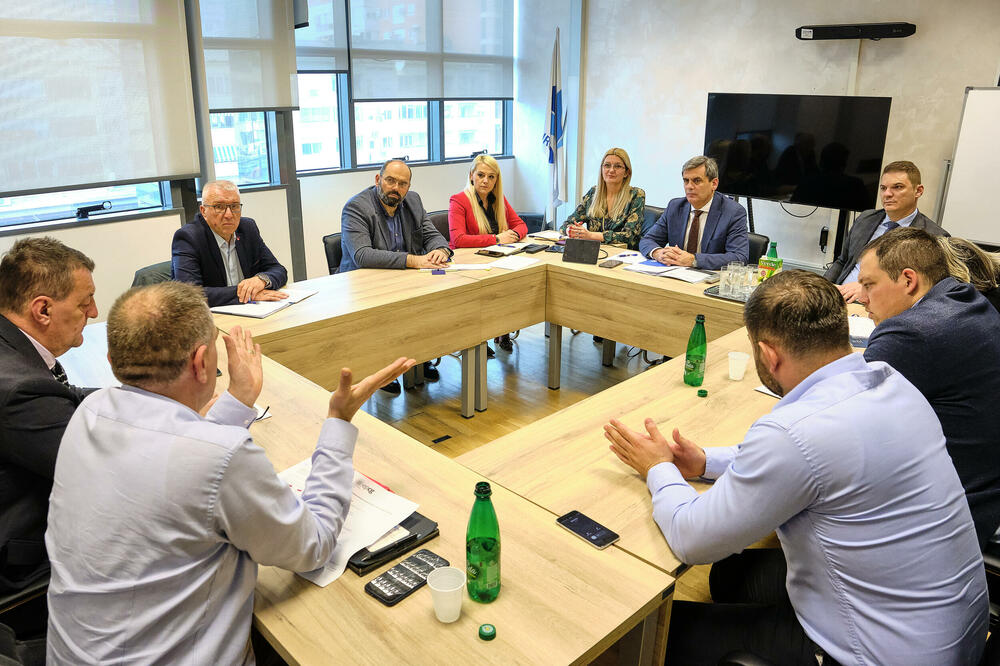 Sa satanak, Foto: MKI