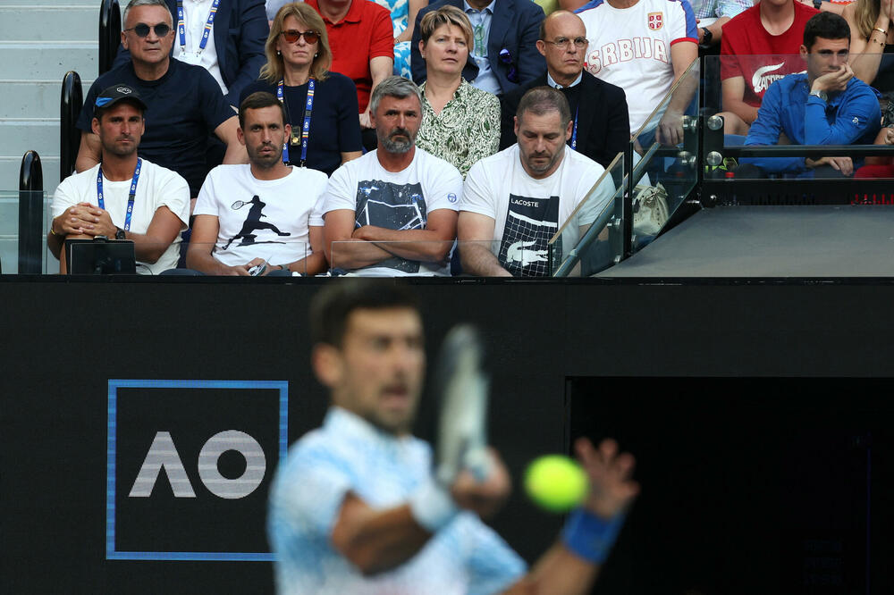 Novak Đoković i njegova loža na jednom od ranijih mečeva, Foto: Reuters