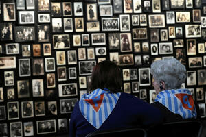 U Aušvicu odata pošta žrtvama Holokausta