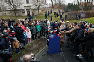 Rekordno veliki odziv na izborima za predsjednika Češke
