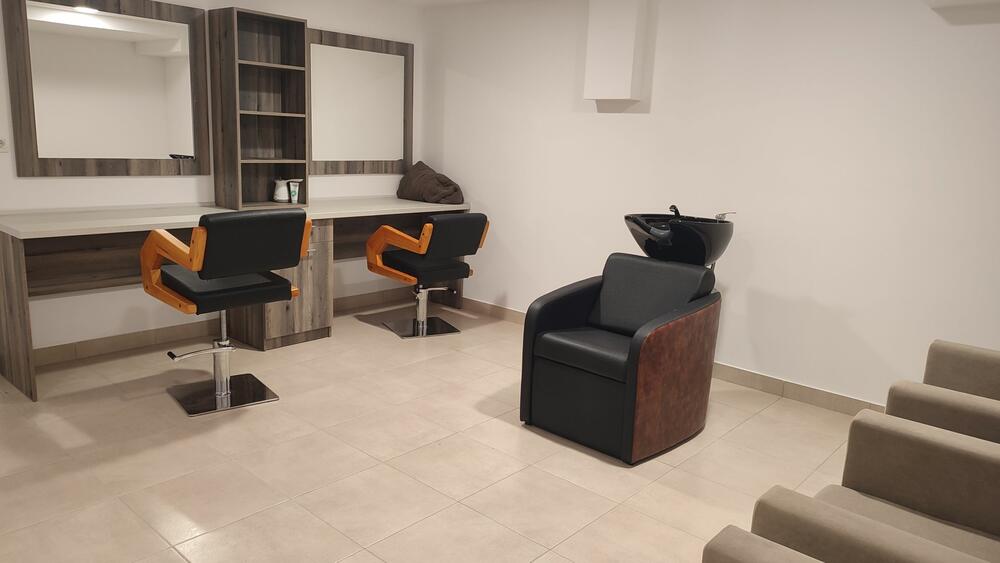 <p>Budući korisnici sa nestrpljenjem čekaju za februar najavljeno otvaranje Doma za stare u Nikšiću...</p>