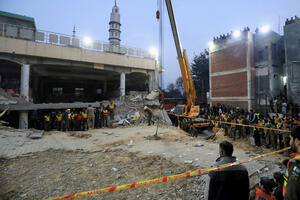 Pakistan: U napadu samoubice na džamiju stradalo najmanje 47...