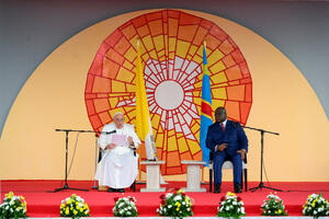 Papa u DR Kongu kritikovao "ekonomski kolonijalizam": Prestanite...