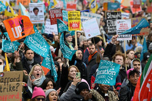 U Velikoj Britaniji štrajkuje pola miliona zaposlenih