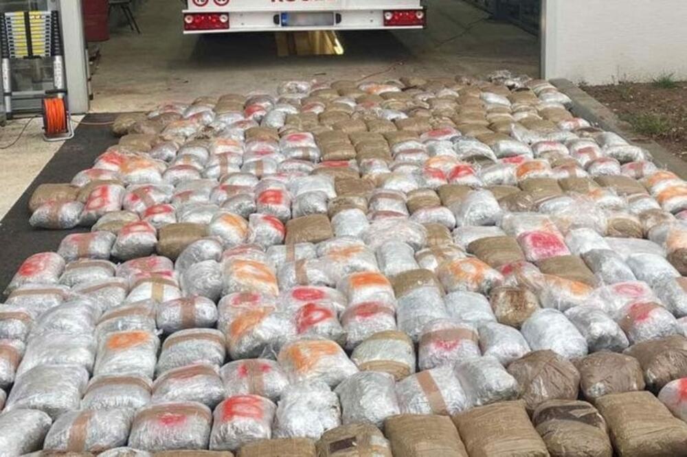 Zaplijenjena droga, Foto: Uprava prihoda i carina