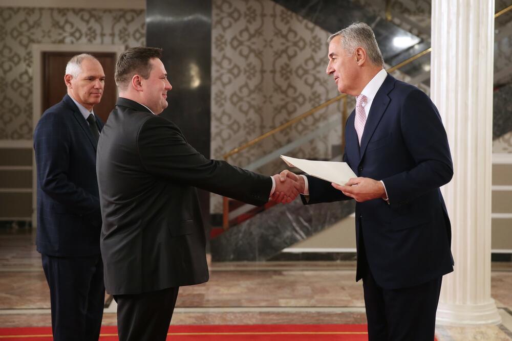 Đukanović ambasadori