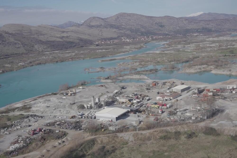 Snimci tokom nedavnog osmatranja iz vazduha, Foto: Screenshot/Vlada Crne Gore