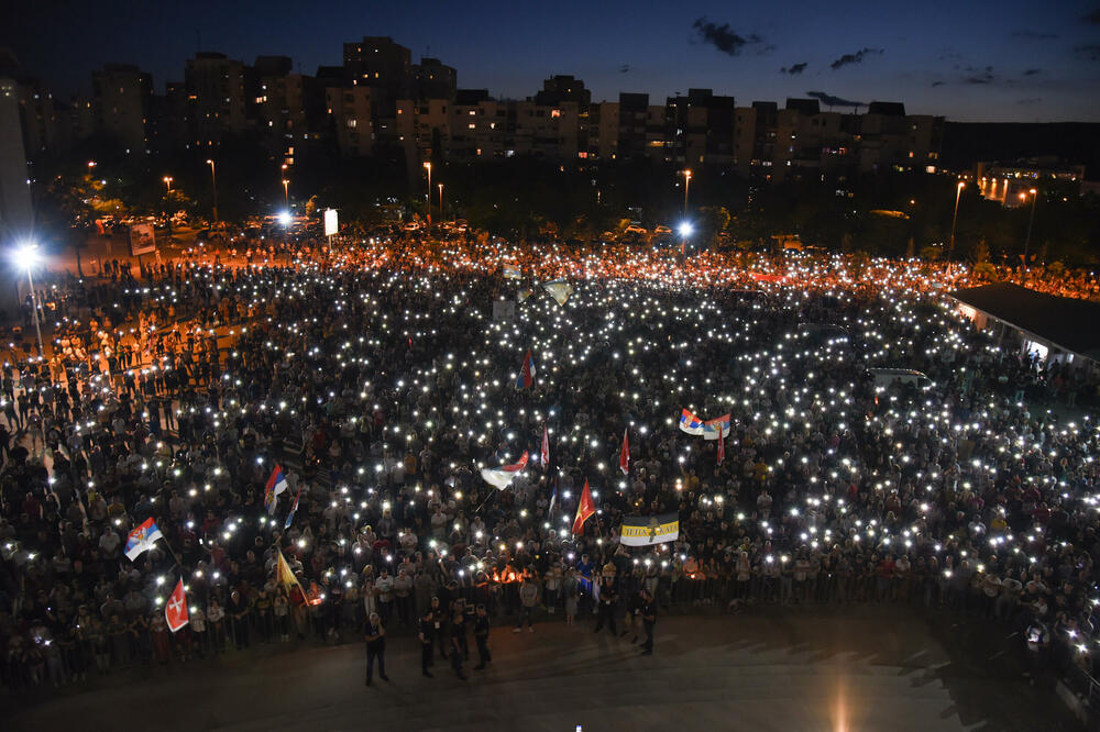 Masovne protestne litije, pa učešće SPC u predizbornoj kampanji 2020., Foto: Savo Prelević