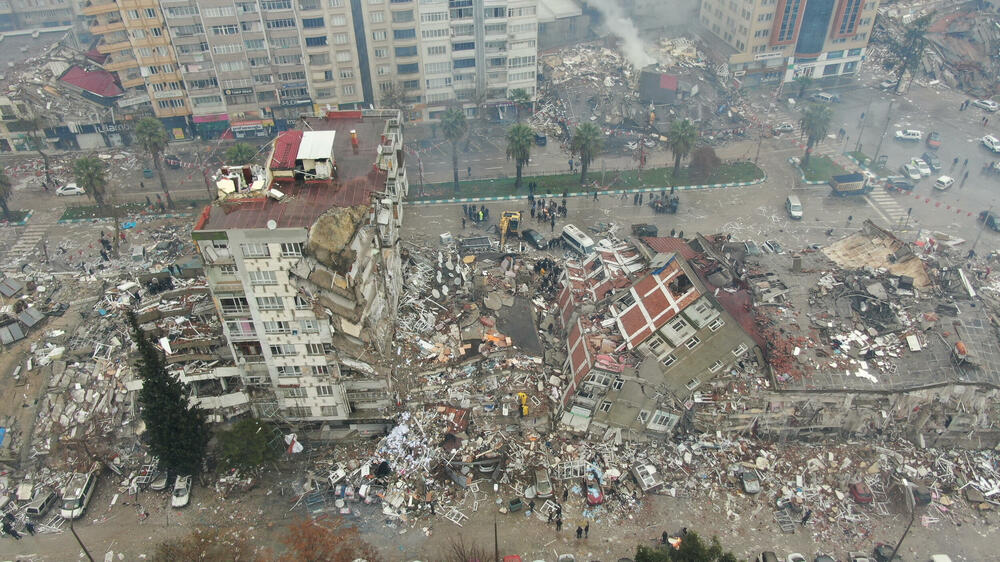 Uništene zgrade u gradu Kahramanmaras u Turskoj 