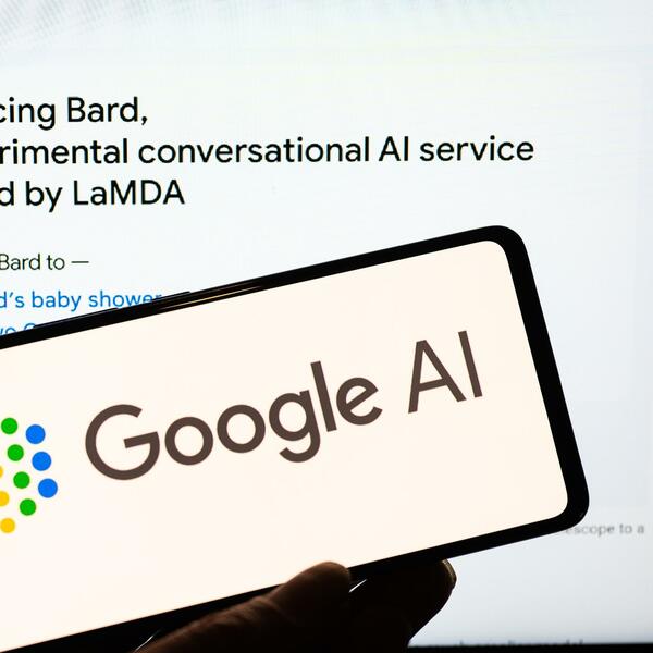 Gugl pokreće Bard, svoj čat sa vještačkom inteligencijom