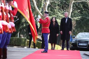 Đukanović dočekao predsjednicu Kosova: Potvrditi bliske i...