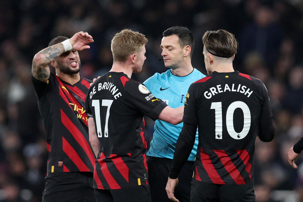 Siti kasni u Premijer ligi za Arsenalom, De Brujne je van forme, Foto: Reuters