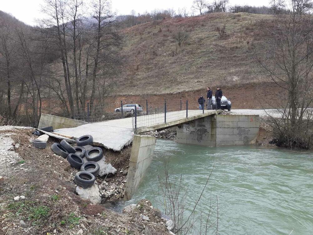 Oštećeni most na Bistrici