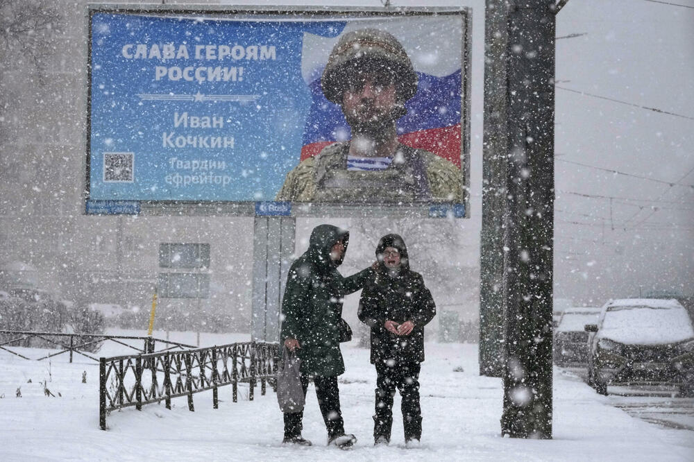 ”Slava herojima Rusije”: Sankt Peterburg