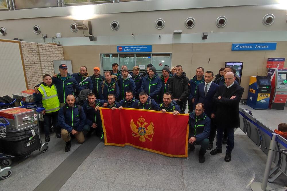 Crnogorski Tim za traganje i spašavanje na podgoričkom Aerodromu, Foto: Slađan Fatić