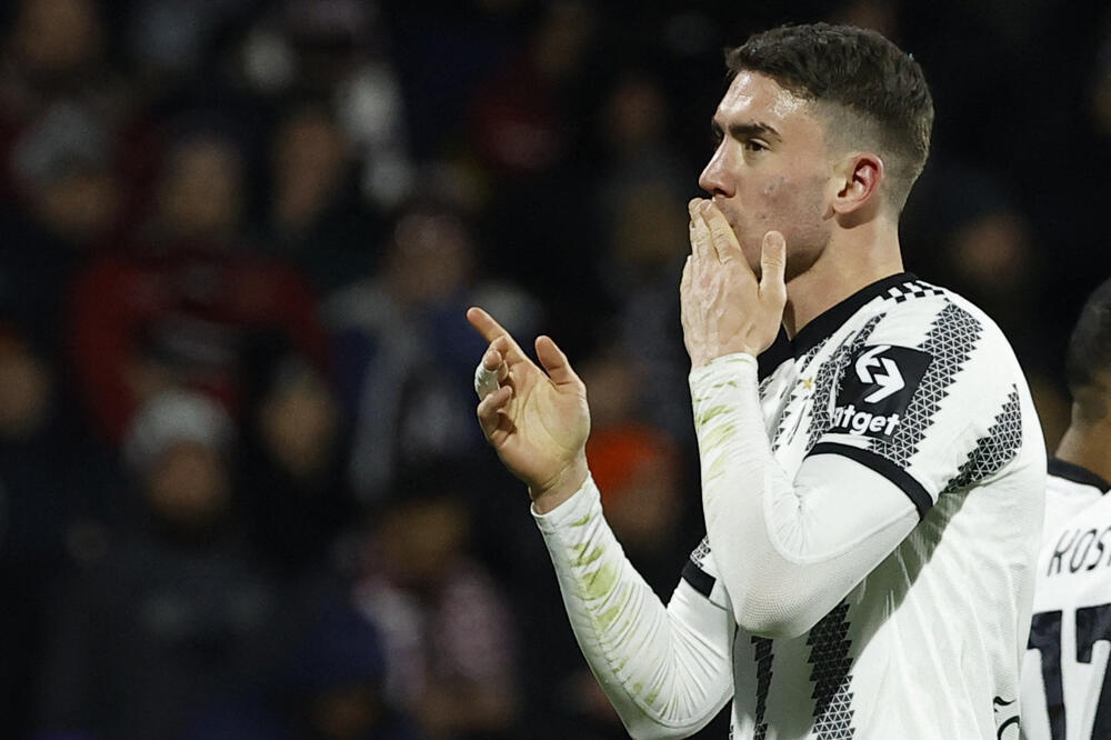 Vlahoviću se opet ispriječio VAR, Foto: REUTERS